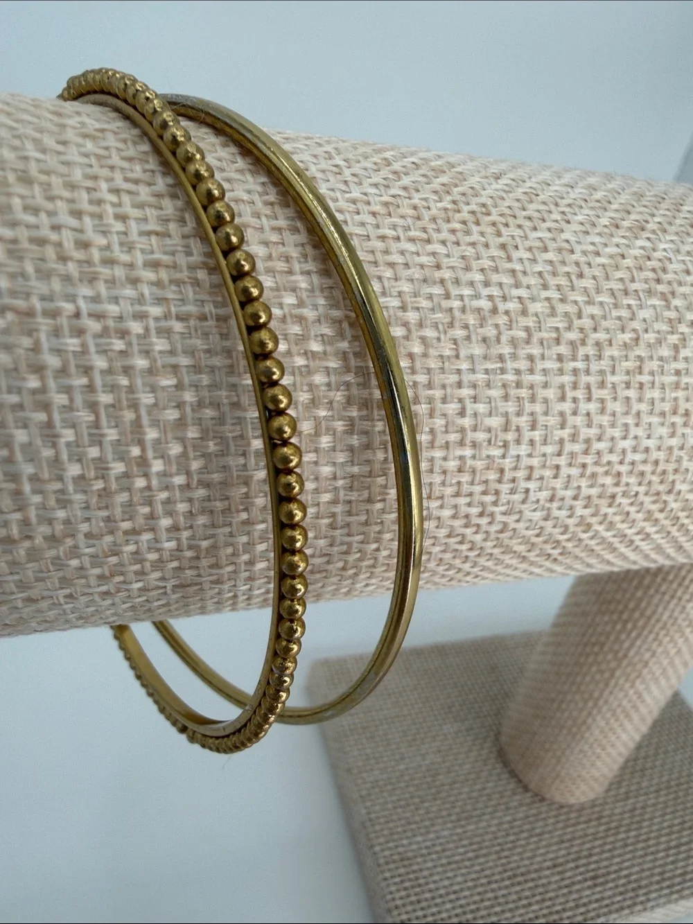 Women's Gold Tone Polished & Beaded Bangle Bracelet Set